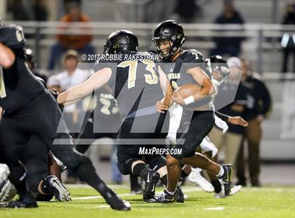 Thumbnail 3 in Kaufman vs. Liberty-Eylau (UIL 4A Division 1 Region 2 Regional Semis) photogallery.