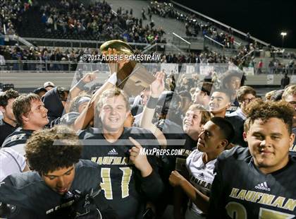 Thumbnail 3 in Kaufman vs. Liberty-Eylau (UIL 4A Division 1 Region 2 Regional Semis) photogallery.