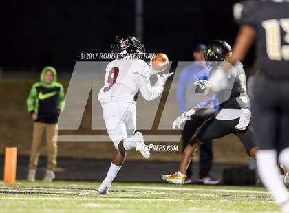 Thumbnail 1 in Kaufman vs. Liberty-Eylau (UIL 4A Division 1 Region 2 Regional Semis) photogallery.