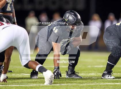 Thumbnail 3 in Kaufman vs. Liberty-Eylau (UIL 4A Division 1 Region 2 Regional Semis) photogallery.