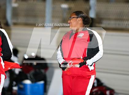 Thumbnail 3 in Kaufman vs. Liberty-Eylau (UIL 4A Division 1 Region 2 Regional Semis) photogallery.