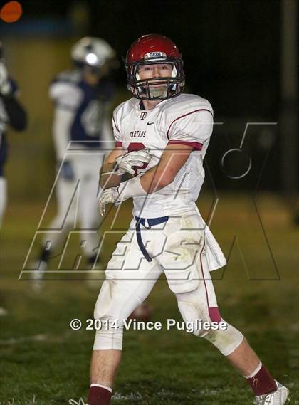 Thumbnail 3 in St. Genevieve vs. St. Margaret’s (CIF SS Playoffs) photogallery.