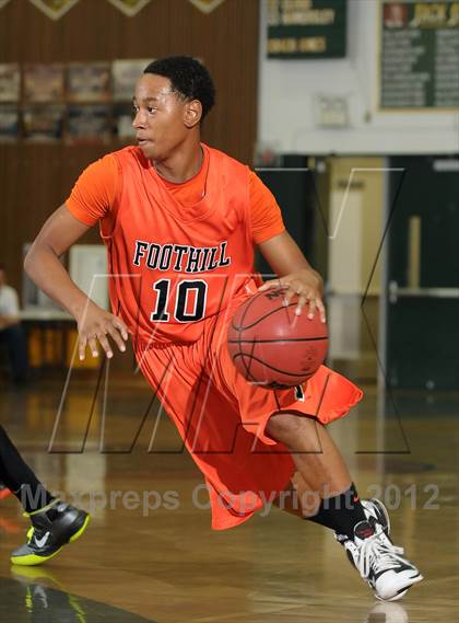 Thumbnail 2 in Foothill vs. Rio Americano (Jack Scott Tournament) photogallery.