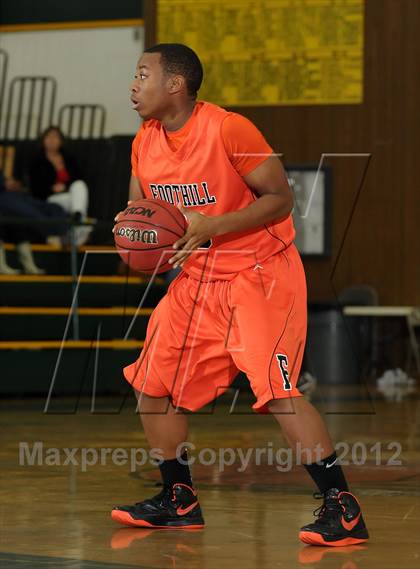 Thumbnail 2 in Foothill vs. Rio Americano (Jack Scott Tournament) photogallery.