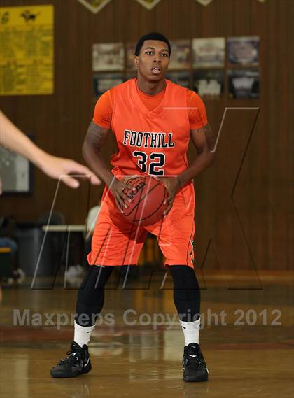 Thumbnail 1 in Foothill vs. Rio Americano (Jack Scott Tournament) photogallery.