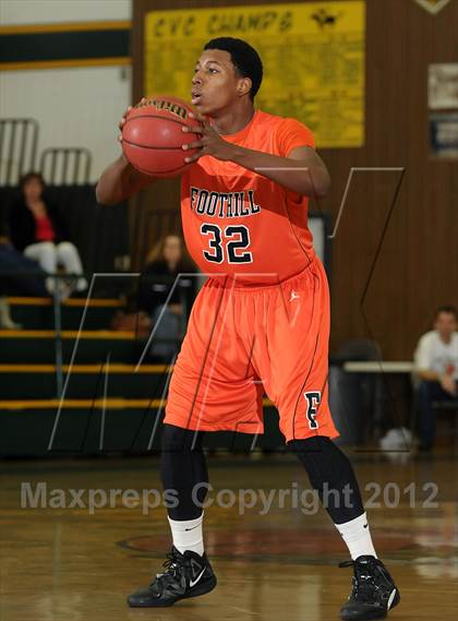 Thumbnail 2 in Foothill vs. Rio Americano (Jack Scott Tournament) photogallery.