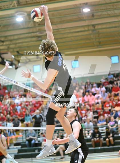 Thumbnail 2 in Brophy College Prep vs. O'Connor (AIA 6A FINAL) photogallery.