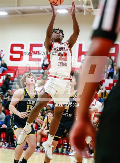 Thumbnail 3 in Redondo Union vs Crean Lutheran (Take Flight Challenge) photogallery.