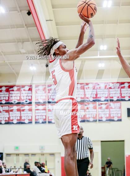 Thumbnail 2 in Redondo Union vs Crean Lutheran (Take Flight Challenge) photogallery.