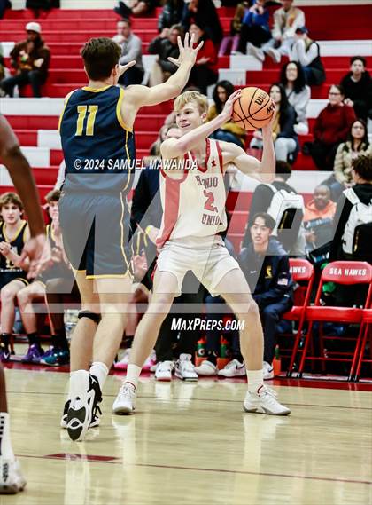Thumbnail 3 in Redondo Union vs Crean Lutheran (Take Flight Challenge) photogallery.