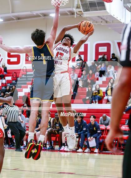 Thumbnail 1 in Redondo Union vs Crean Lutheran (Take Flight Challenge) photogallery.