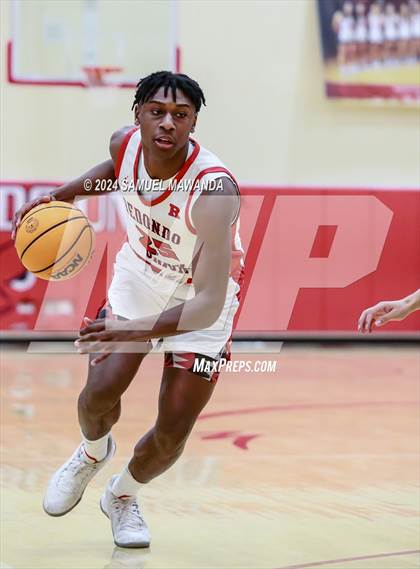 Thumbnail 3 in Redondo Union vs Crean Lutheran (Take Flight Challenge) photogallery.