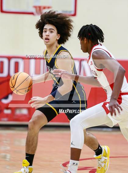 Thumbnail 1 in Redondo Union vs Crean Lutheran (Take Flight Challenge) photogallery.