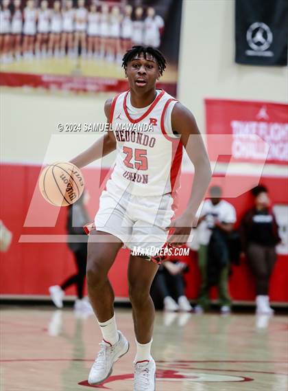 Thumbnail 2 in Redondo Union vs Crean Lutheran (Take Flight Challenge) photogallery.