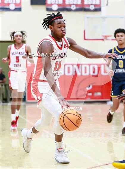 Thumbnail 1 in Redondo Union vs Crean Lutheran (Take Flight Challenge) photogallery.