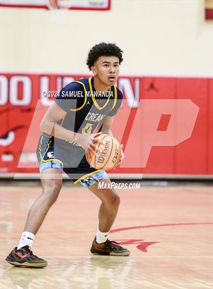 Thumbnail 1 in Redondo Union vs Crean Lutheran (Take Flight Challenge) photogallery.