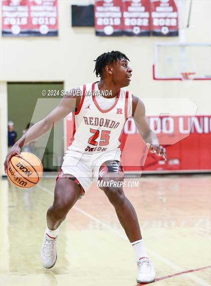 Thumbnail 2 in Redondo Union vs Crean Lutheran (Take Flight Challenge) photogallery.