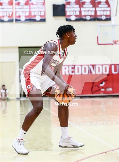 Thumbnail 3 in Redondo Union vs Crean Lutheran (Take Flight Challenge) photogallery.