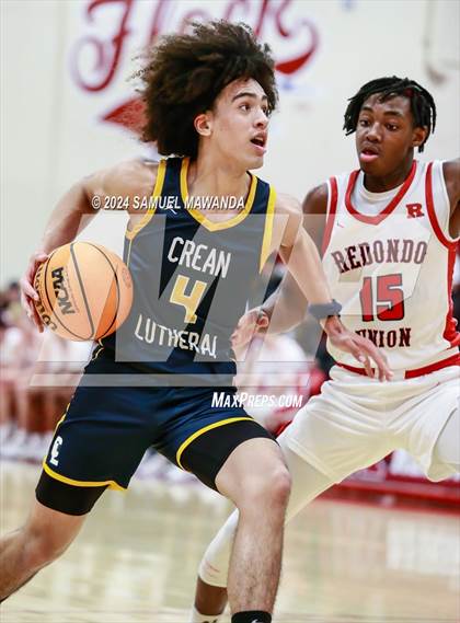 Thumbnail 2 in Redondo Union vs Crean Lutheran (Take Flight Challenge) photogallery.