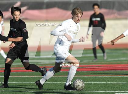 Thumbnail 2 in St. Francis @ Palos Verdes (CIF-SS D1 Playoff) photogallery.