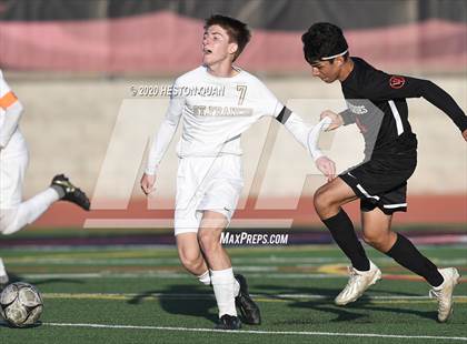 Thumbnail 1 in St. Francis @ Palos Verdes (CIF-SS D1 Playoff) photogallery.