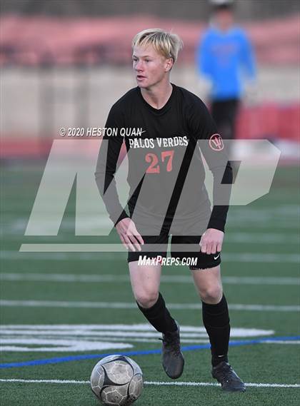 Thumbnail 2 in St. Francis @ Palos Verdes (CIF-SS D1 Playoff) photogallery.