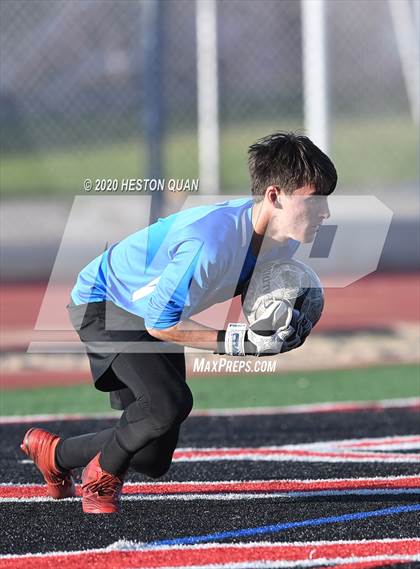 Thumbnail 2 in St. Francis @ Palos Verdes (CIF-SS D1 Playoff) photogallery.