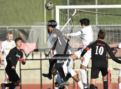 Thumbnail 1 in St. Francis @ Palos Verdes (CIF-SS D1 Playoff) photogallery.