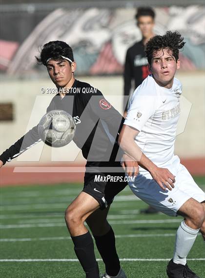 Thumbnail 1 in St. Francis @ Palos Verdes (CIF-SS D1 Playoff) photogallery.