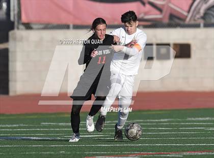 Thumbnail 2 in St. Francis @ Palos Verdes (CIF-SS D1 Playoff) photogallery.