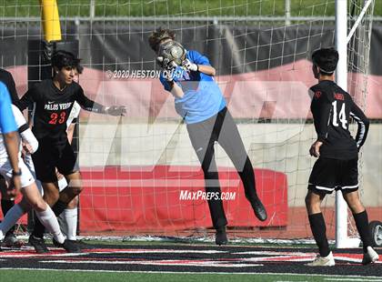 Thumbnail 2 in St. Francis @ Palos Verdes (CIF-SS D1 Playoff) photogallery.