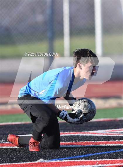 Thumbnail 1 in St. Francis @ Palos Verdes (CIF-SS D1 Playoff) photogallery.
