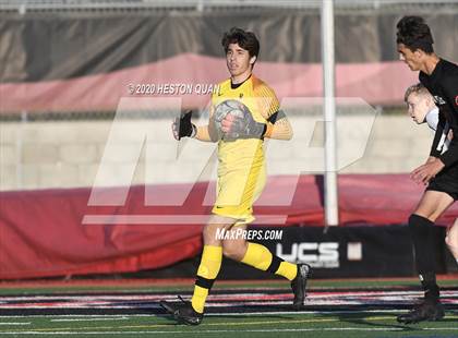 Thumbnail 2 in St. Francis @ Palos Verdes (CIF-SS D1 Playoff) photogallery.