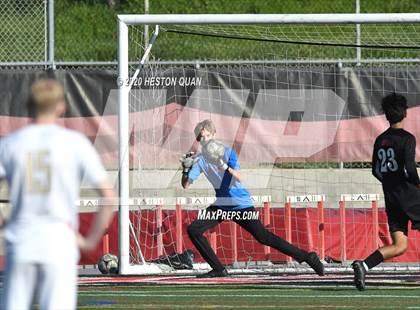 Thumbnail 1 in St. Francis @ Palos Verdes (CIF-SS D1 Playoff) photogallery.