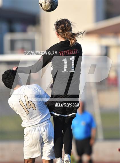 Thumbnail 3 in St. Francis @ Palos Verdes (CIF-SS D1 Playoff) photogallery.