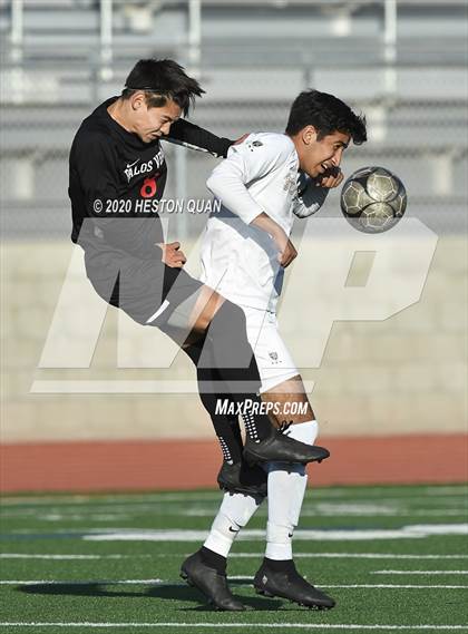 Thumbnail 2 in St. Francis @ Palos Verdes (CIF-SS D1 Playoff) photogallery.
