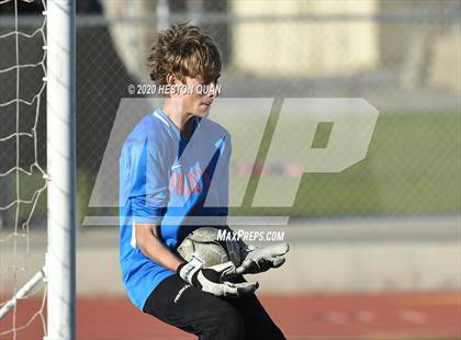 Thumbnail 2 in St. Francis @ Palos Verdes (CIF-SS D1 Playoff) photogallery.