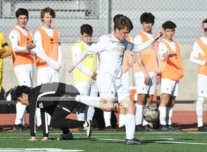 Thumbnail 2 in St. Francis @ Palos Verdes (CIF-SS D1 Playoff) photogallery.