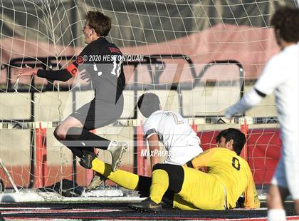 Thumbnail 3 in St. Francis @ Palos Verdes (CIF-SS D1 Playoff) photogallery.