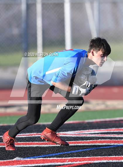 Thumbnail 3 in St. Francis @ Palos Verdes (CIF-SS D1 Playoff) photogallery.
