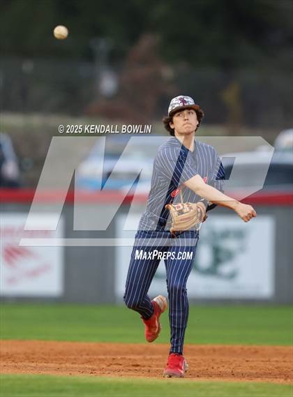 Thumbnail 3 in Cleveland Central @ South Panola photogallery.