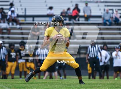 Thumbnail 1 in Montgomery Central vs Forest Hills (Scrimmage) photogallery.
