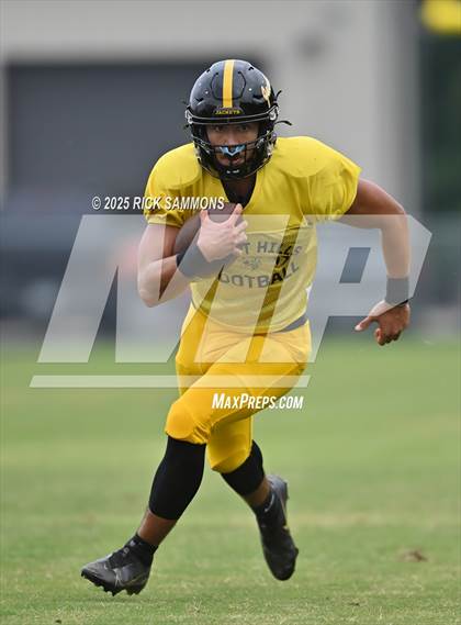 Thumbnail 2 in Montgomery Central vs Forest Hills (Scrimmage) photogallery.