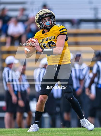 Thumbnail 3 in Montgomery Central vs Forest Hills (Scrimmage) photogallery.