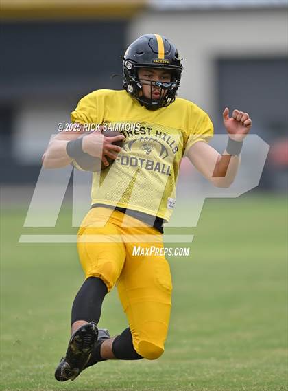 Thumbnail 1 in Montgomery Central vs Forest Hills (Scrimmage) photogallery.