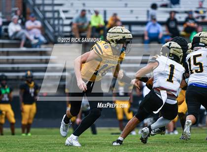 Thumbnail 3 in Montgomery Central vs Forest Hills (Scrimmage) photogallery.