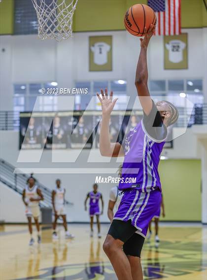 Thumbnail 2 in Upson-Lee vs. Mundy's Mill (Chuck Miller Classic) photogallery.