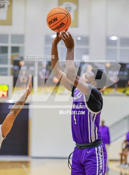 Thumbnail 2 in Upson-Lee vs. Mundy's Mill (Chuck Miller Classic) photogallery.