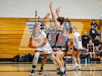 Thumbnail 2 in Foothill Tech @ Oaks Christian photogallery.