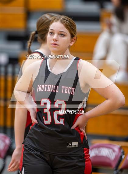 Thumbnail 3 in Foothill Tech @ Oaks Christian photogallery.